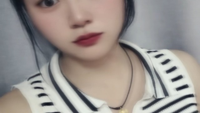 现在只喜欢有回应的事和说话算话的人