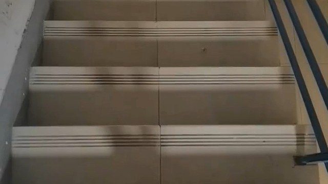 一定要漂亮才值得被爱吗