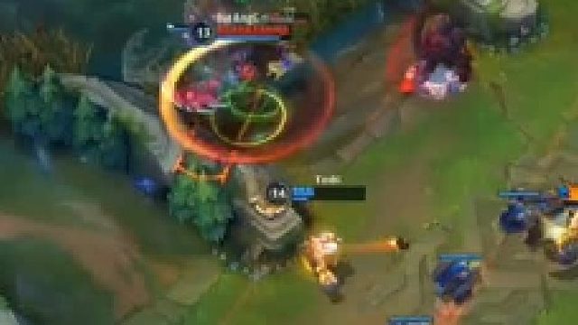 没想到小炮优先级挺高