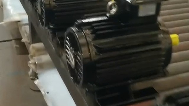 悲观者永远正确，乐观者永远前行