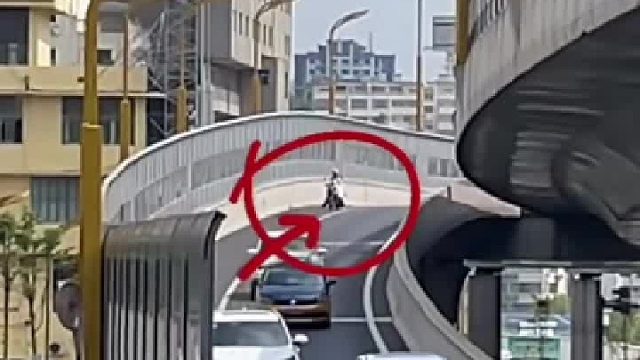 车主进退两难，这该如何是好？