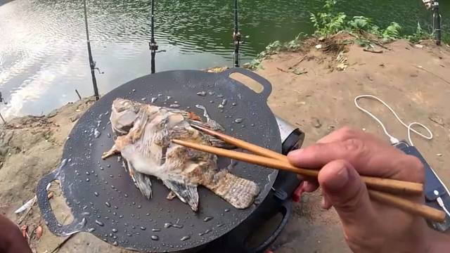 我出生时就在锅里