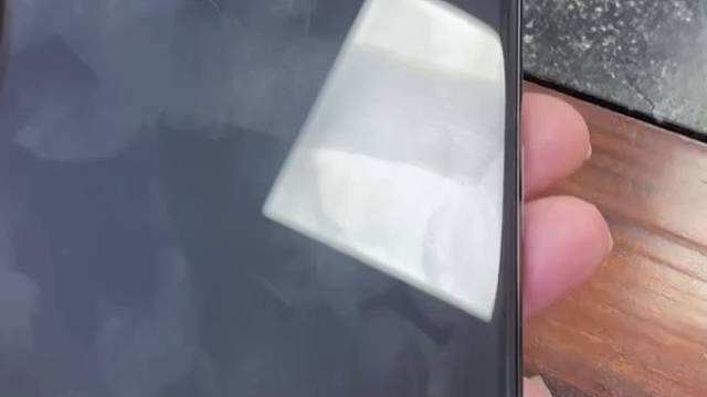 国行11promax换过屏和电池256G，功能正常