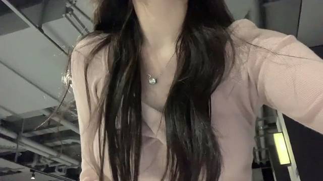 醒醒旁边没人还睡的那么起劲？