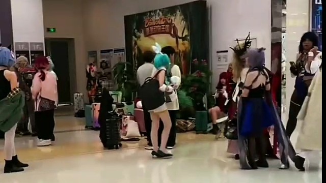 逛了一天的漫展真开心