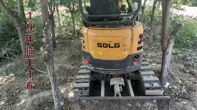 刘一手分享精品挖掘机，临工16微挖。#二手挖机#挖掘机