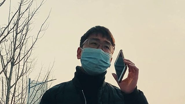 站在岁月末央，心如镜，淡如水。时隔多年，我无法忘却你，思念成殇，落笔即是泪！