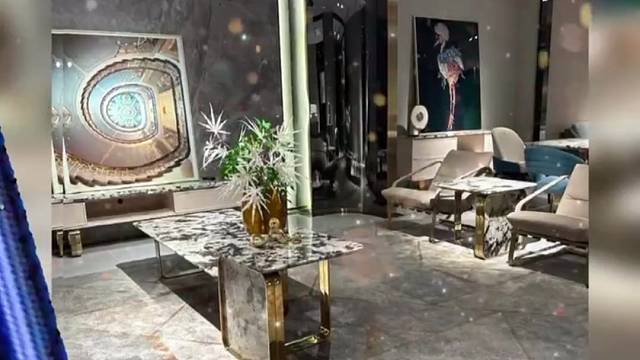 送个美美的屏保给大家！