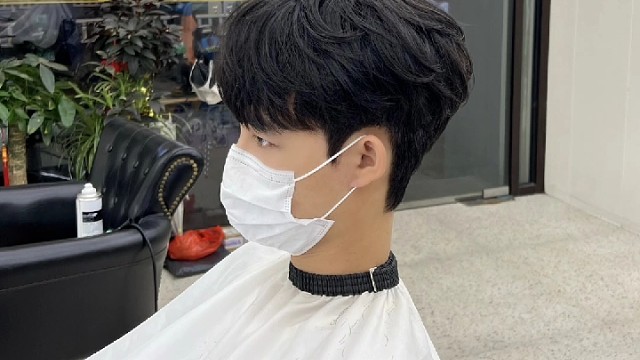 今天是七夕，在这炮火连天，好孕连连的今天我依然为爱坚守为纯情打卡！