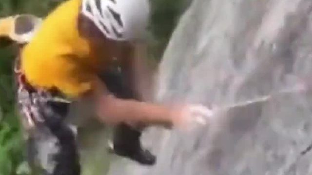 这安全绳那么容易断？