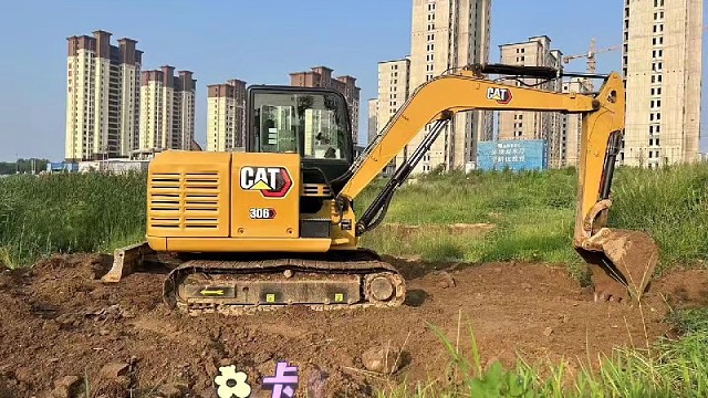 刘一手分享精品挖掘机，卡特306挖机。#二手挖机