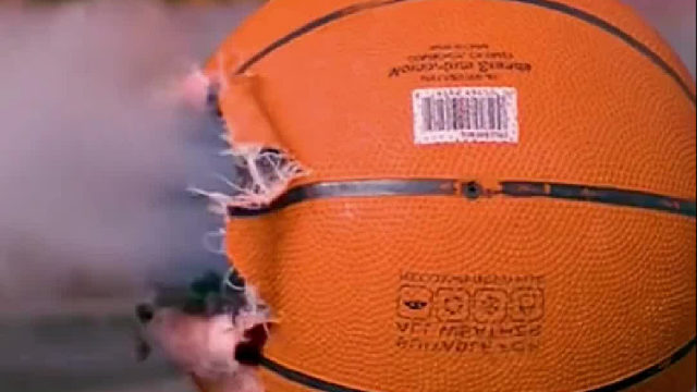 慢镜头下的惊人现象，物体碰撞下的视觉奇观