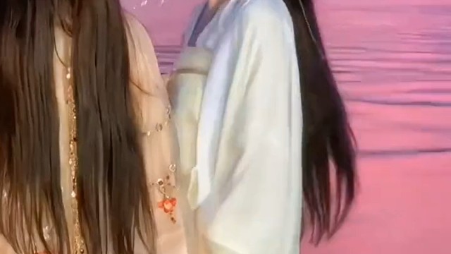 爱好王者荣耀的小姐姐