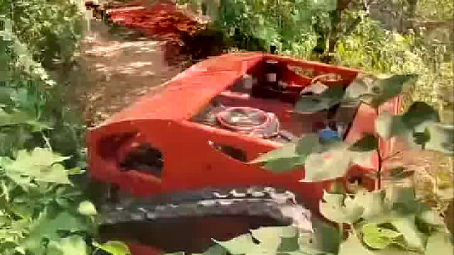 自动除草机器人，这是把扫地机器人发扬光大了吗？