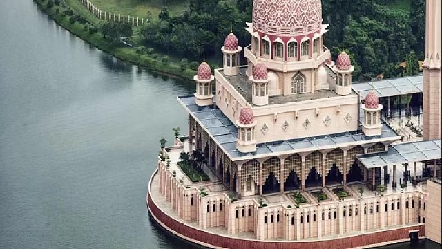 领军商学院-定制化留学项目