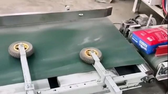 两个轮子解决了问题，老板也不是大冤种