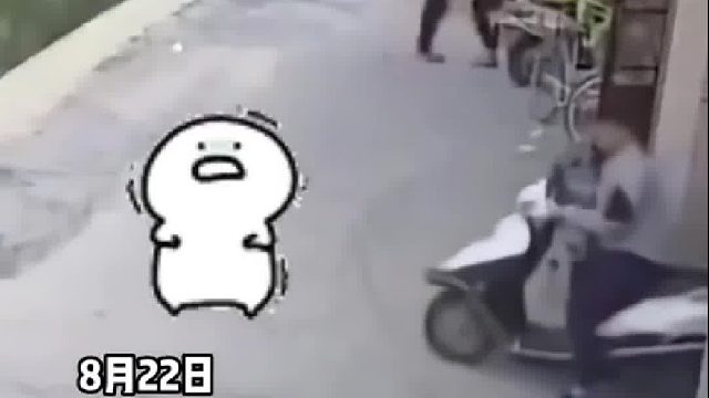 一看就是一个新手驾驶员！