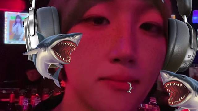 哥从不装帅因为哥真帅