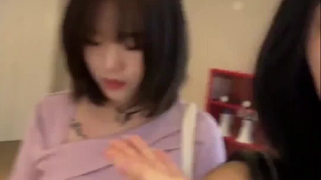 女生分享自己的脱单攻略，从身边人下手！网友：我打死我闺蜜，她也不承认有个哥哥