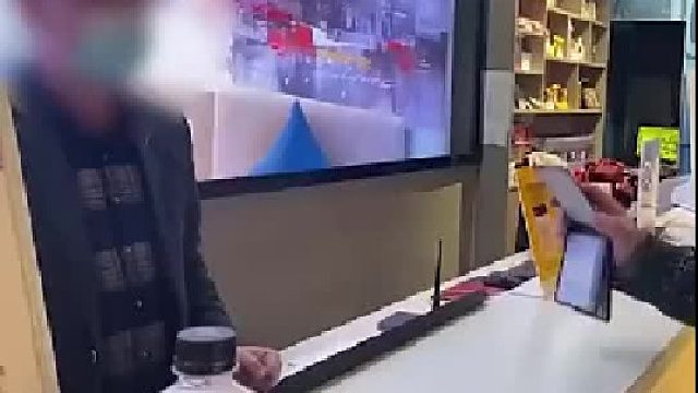 豪横员工怼法官，老板被罚30万元！