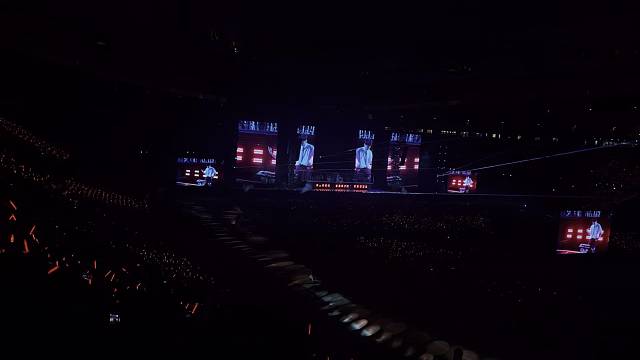 几万人一起蹦迪hhh