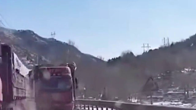 不要拿自己和他人的安危开玩笑