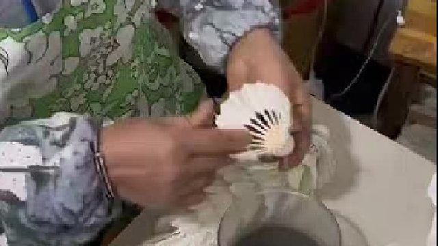 看似一位老太婆，实则是位空气动力学家。