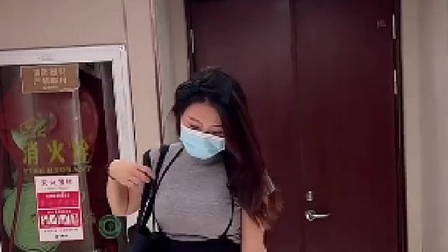 结婚前走路vs结婚后走路！太形象了！