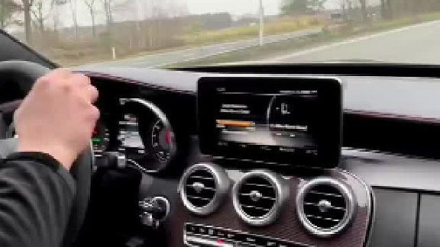 奔驰也可以如此顺滑滑成宝马……