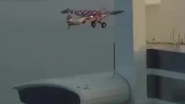 迪拜帆船酒店顶上的特技挑战，这真的是在玩命…