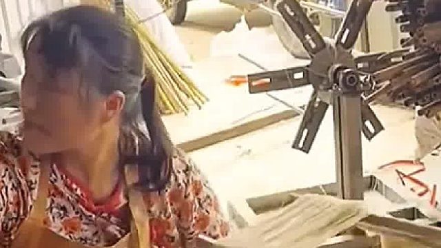 做面条神操作，瞅都不带瞅的