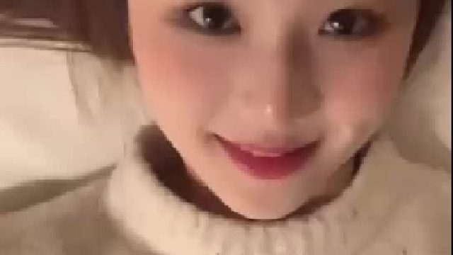 女生分享男朋友为自己编“脏辫”，网友：求求你，别让我男朋友刷到