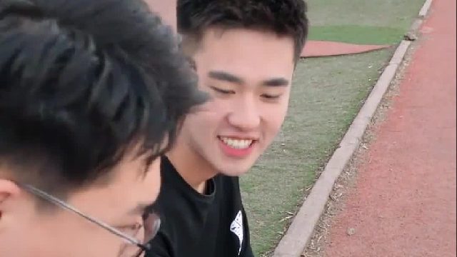 本来以为鸣子是最难过的，这下好了校园青春的样子