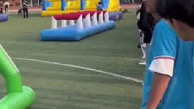 高校举办趣味运动会！