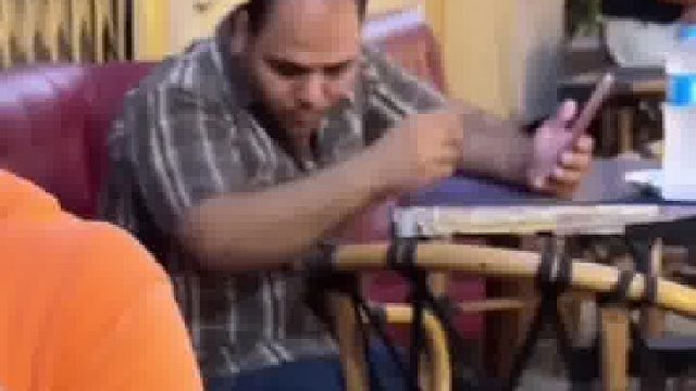 路人：真是撞鬼了大白天的