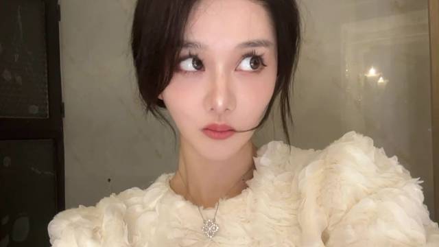 饿了可以吃你么