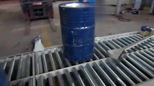 自动贴标桶装站200公斤化工溶剂桶装站