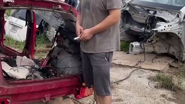 宝马1系E87后叶子板切割后沙板纵梁拆车配件