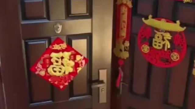 两家都不方便吧