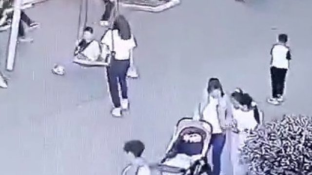 捡到手机后……