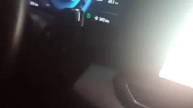 女子坐网约车欲让司机开空调，司机称一口价打车无权要求