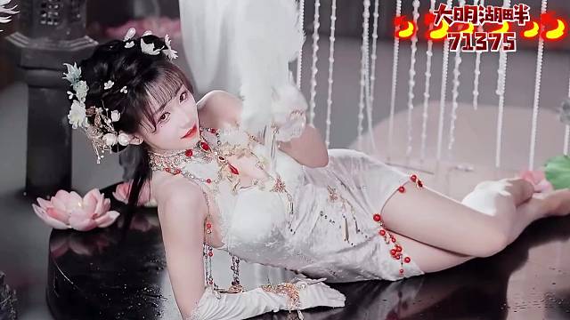 与你江畔邂逅 赏一轮温柔