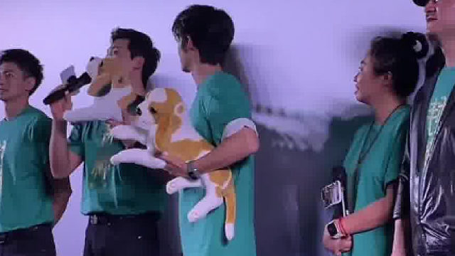 崇应彪扮演者侯雯元现场用东北话还原名台词