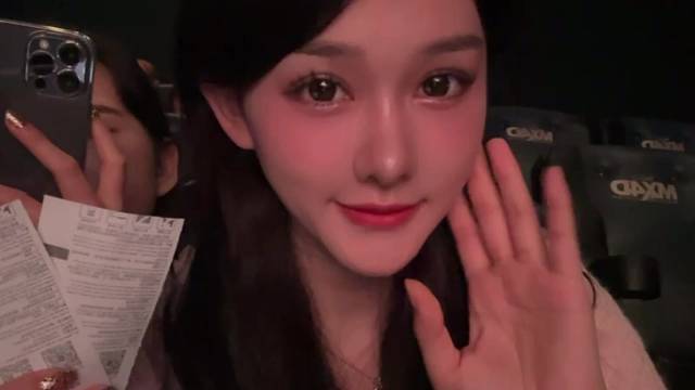 多久没出门看电影了