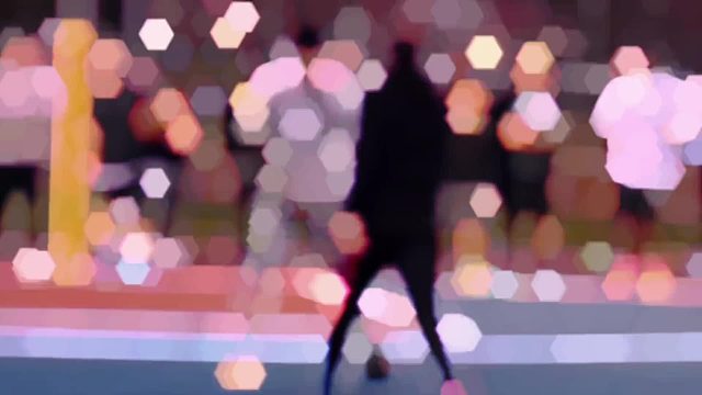 “你现在最最最想见的人 @”