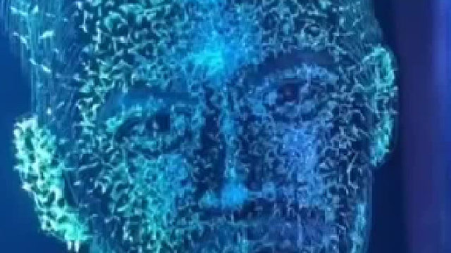 在玻璃上敲出一幅画