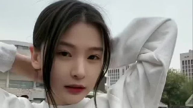 清华小姐姐劝你考北大，网友：这就是我不去清华的原因。真的太累了