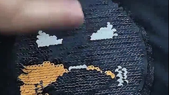 买了件有趣的T恤