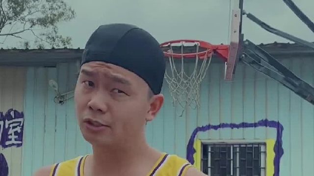 我觉得威少没参加三分大赛是最可惜的