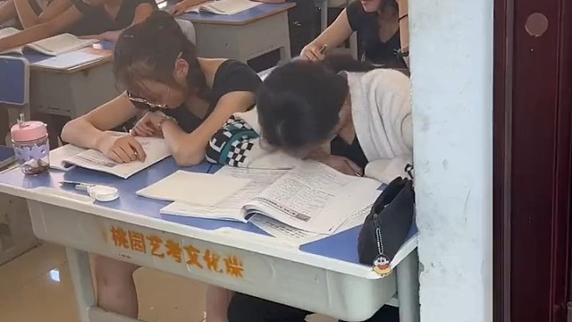 又又又，又睡着了